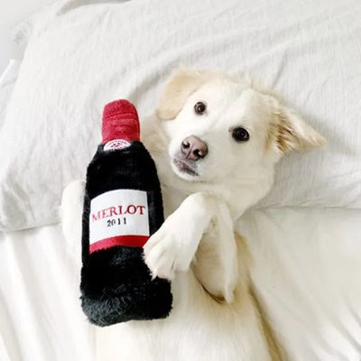 ZippyPaws | Happy Hour Crusherz Red Wine Plush Toy for Dogs | Vetopia